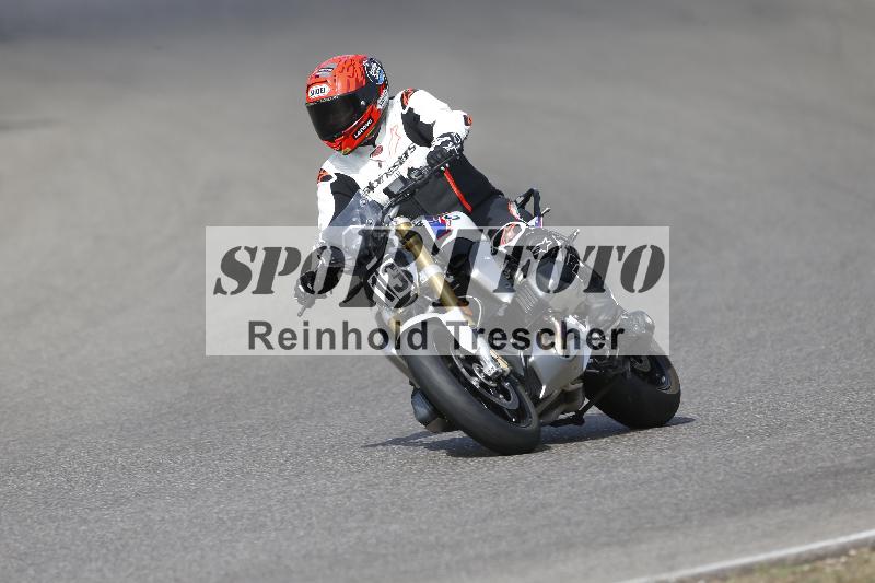 /37 09.08.2026  Pluess Motosport ADR/Einsteiger/13